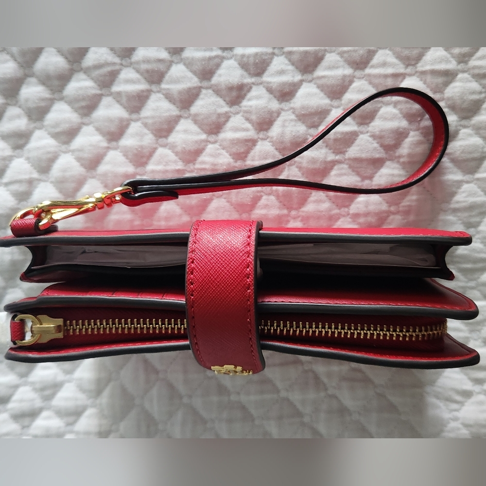 BRAND NEW Ralph Lauren Red Leather Wallet Clutch Wristlet - Picture 4 of 4